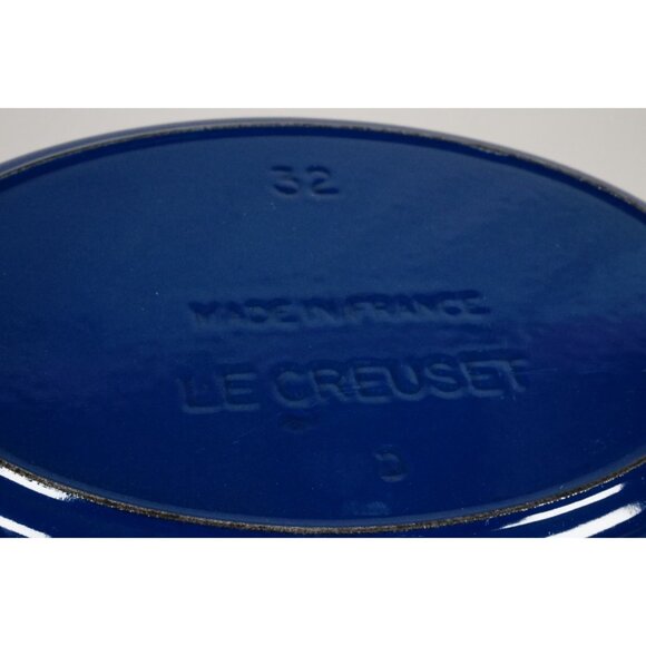Le Creuset 32 Cast Iron Casserole Cobalt Blue Enamel Oval Pan Handles France - Picture 8 of 9
